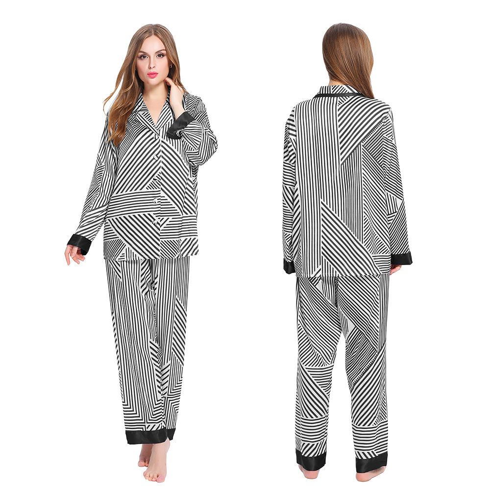Silk Pyjamas Set With Stripe Pattern